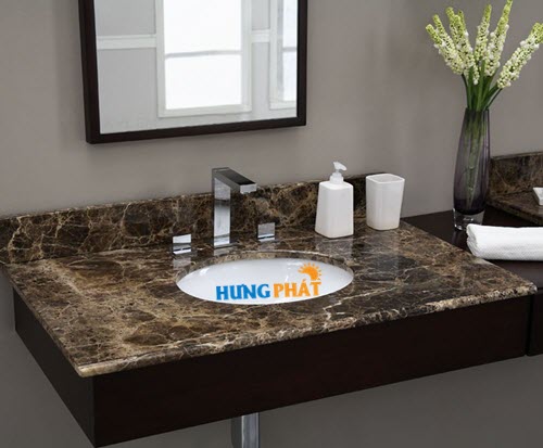 Bề mặt này còn có một lợi thế về khả năng chống bám bẩn với chất liệu đá sạch, đẹp và bắt mắt su-dung-chau-rua-mat-am-ban-da-inax-loi-the-trong-tam-tay3_1